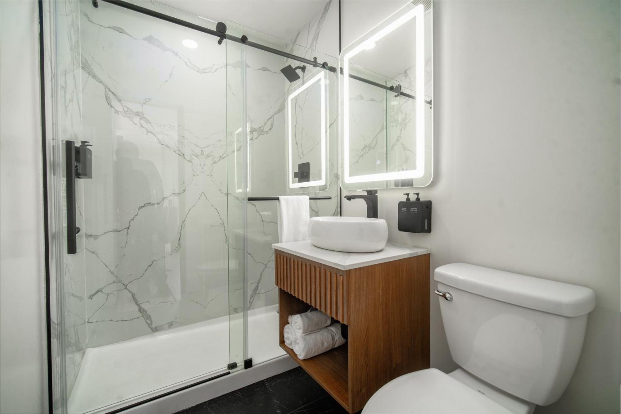 Lyfe Inn & Suites By Aga - Beverly Hills Los Angeles Buitenkant foto